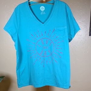 Life Is Good Teal  Sleep V-Neck T-Shirt with Pink Graphic XXL